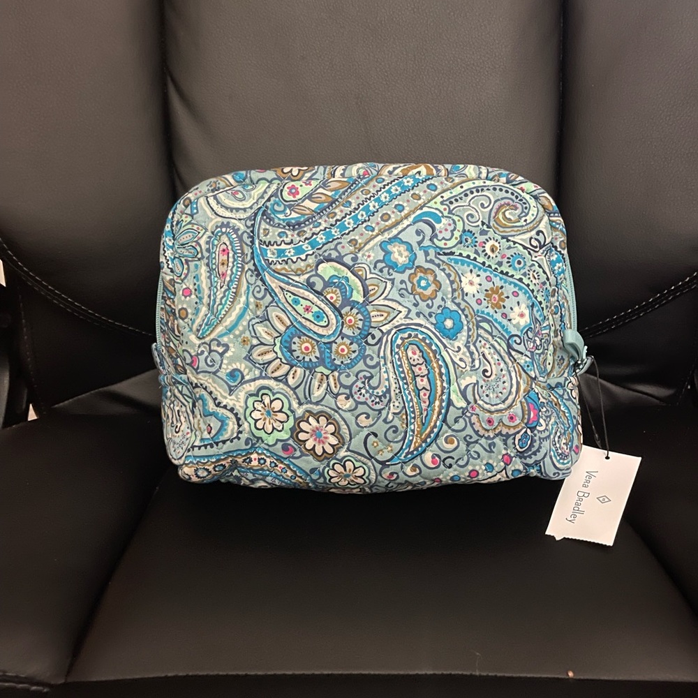 Vera Bradley Large Makeup Bag
